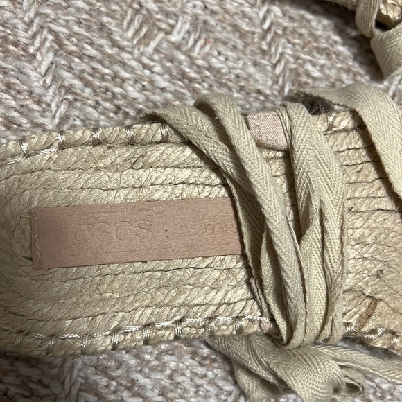 ASOS ankle tie sandal - Picture 4 of 4